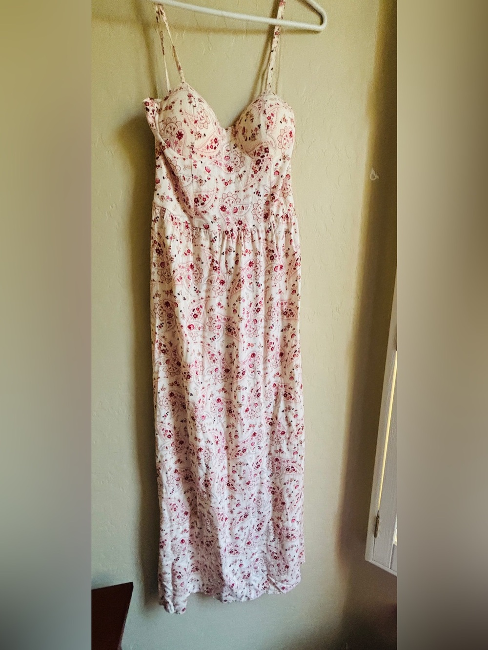Lily Rose White Paisley Dress with Pink Floral Accents Women’s Size Medium - Picture 2 of 11
